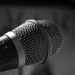 microphone-482250_1920